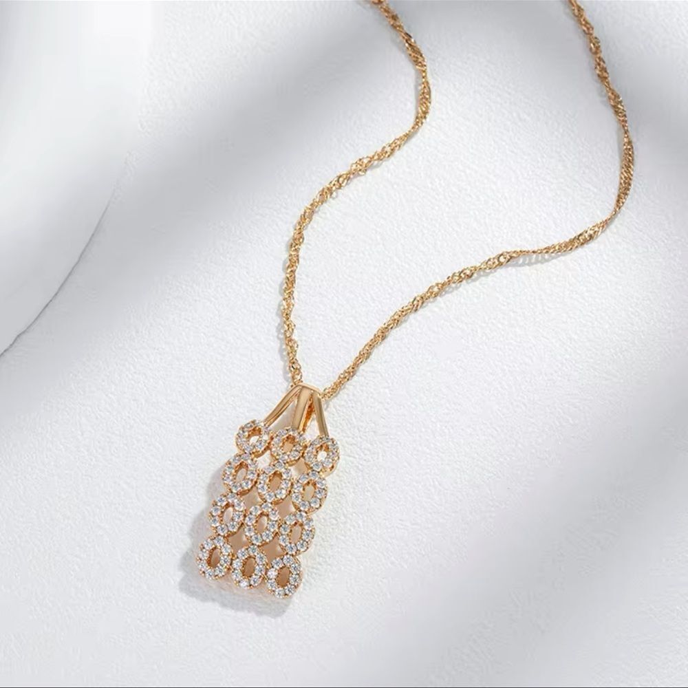 Radiant Elegance: 585 Rose Gold Plated Necklace with Zircon Accents" - Picture 1 of 15